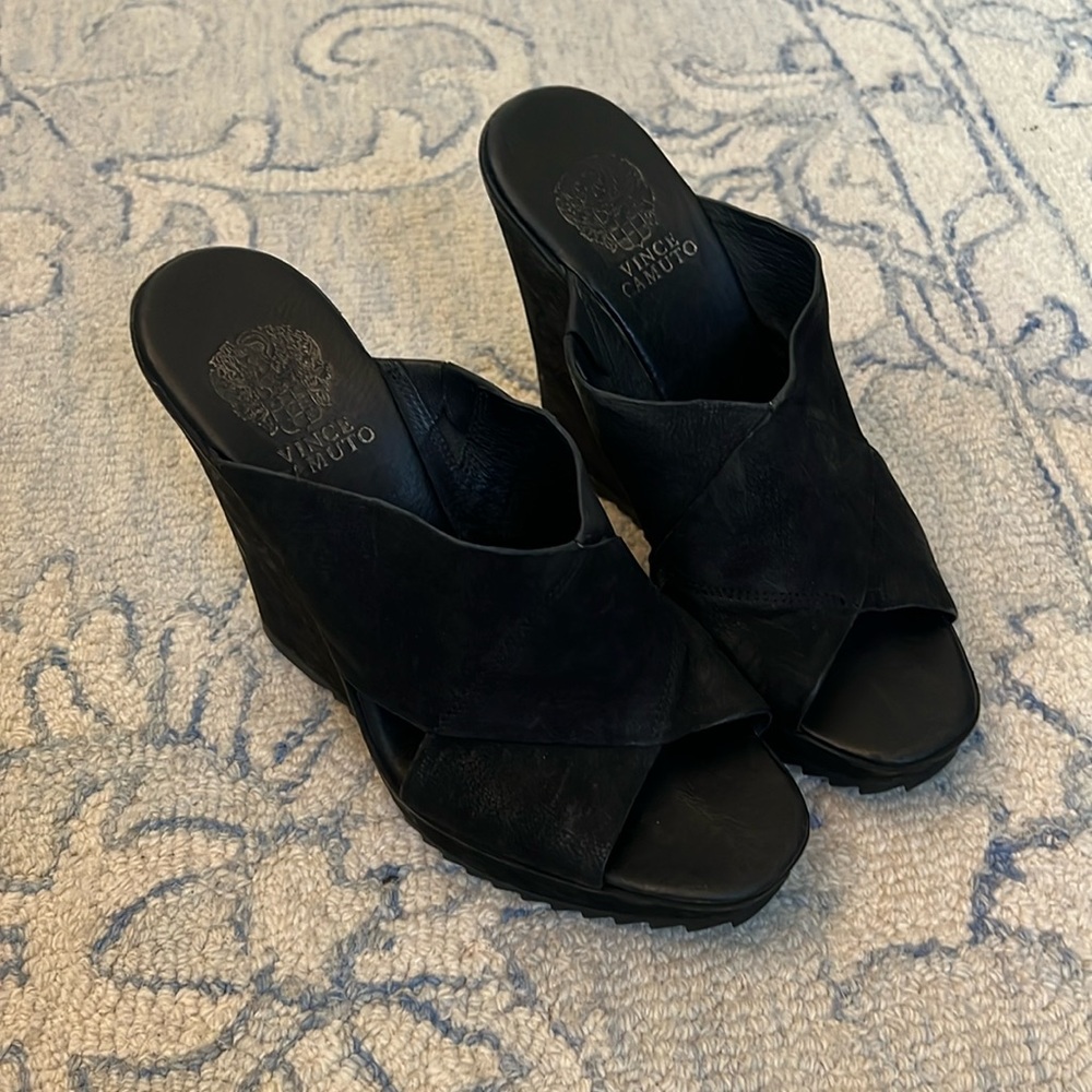 Vince Camuto genuine leather wedges